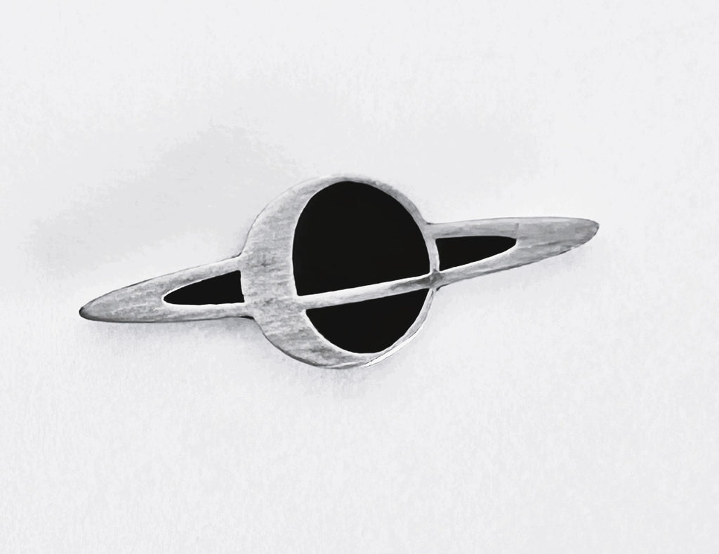 Saturn magnet